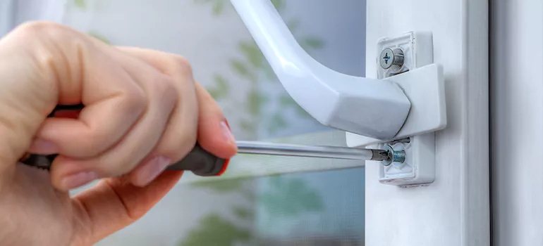 Window Crack Repair in Oshawa, ON