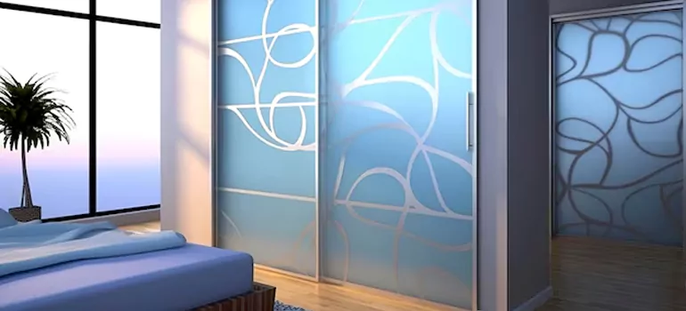 Frosting Glass Cabinet Doors in Stevenson Oshawa, ON